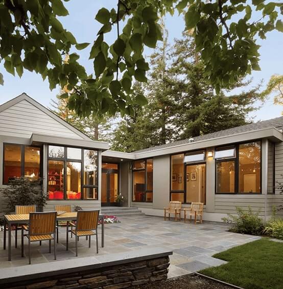 Calabasas, CA, window replacement